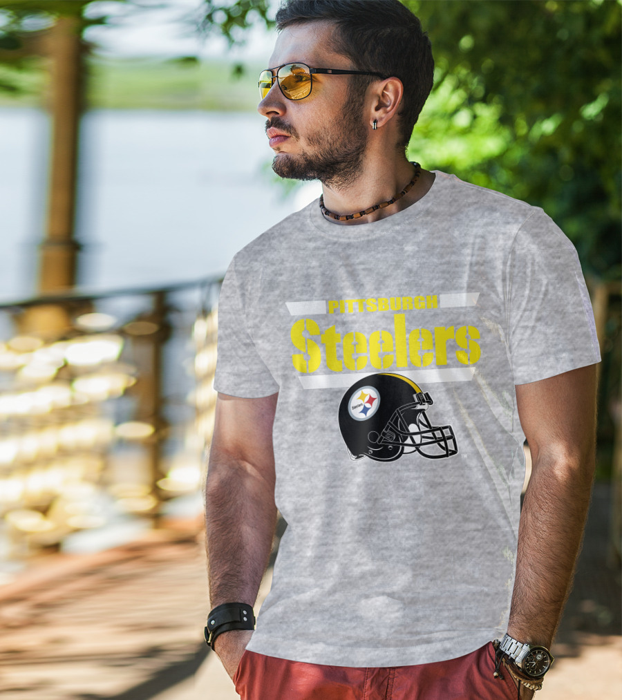 Pittsburgh Steelers Football Helmet NFL Team T-Shirt