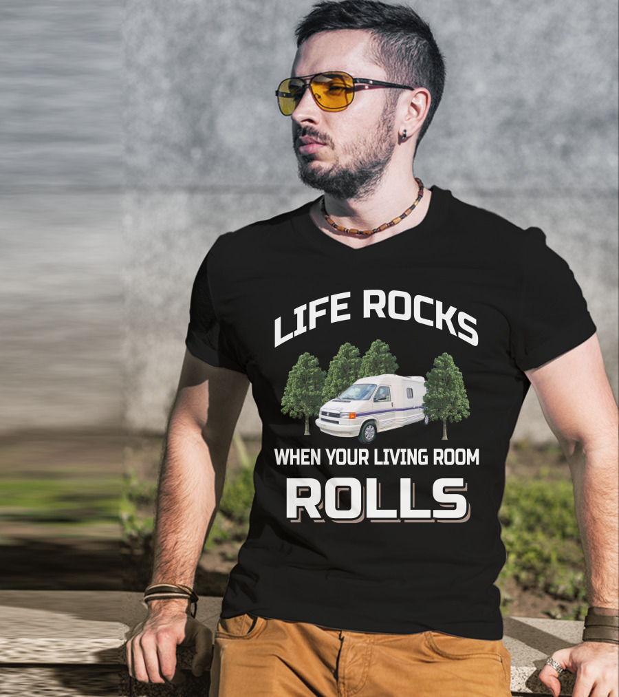 Life Rocks When Your Living Room Rolls 1995 Rialta Qd T-Shirt