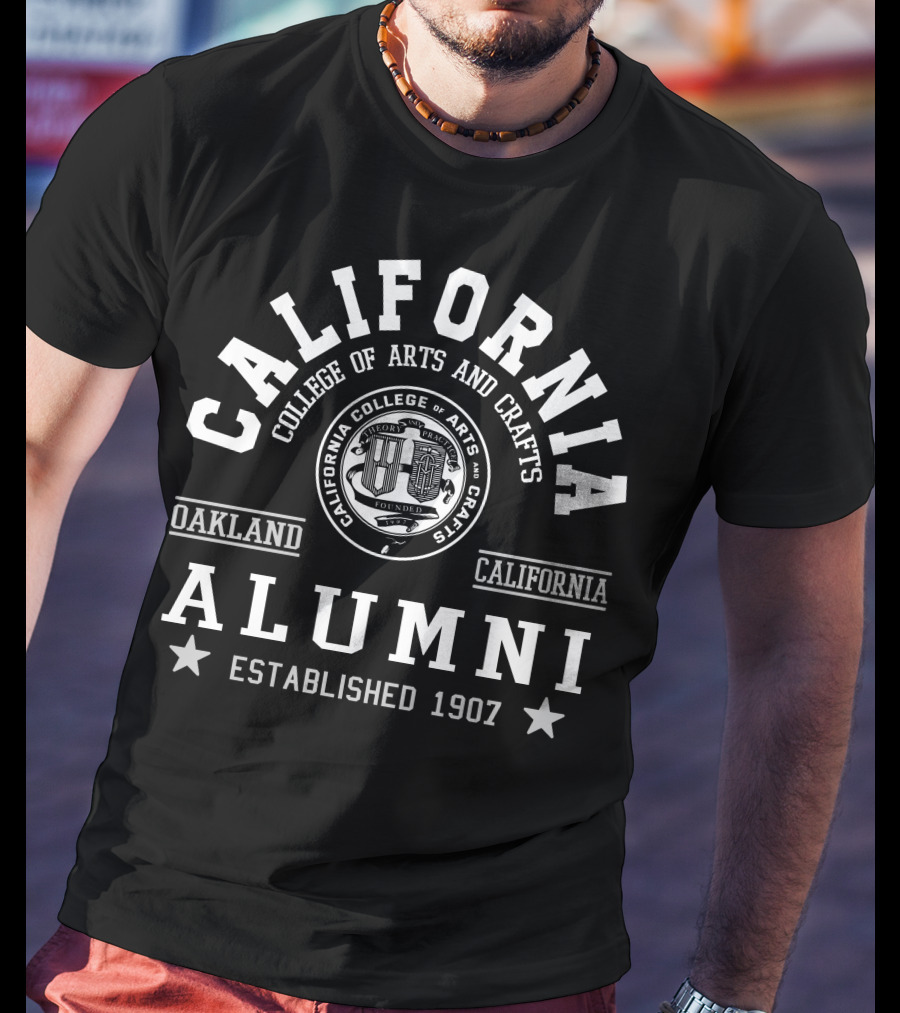California College Of Arts And Crafts Oakland Alumni Established 1907 T-Shirt