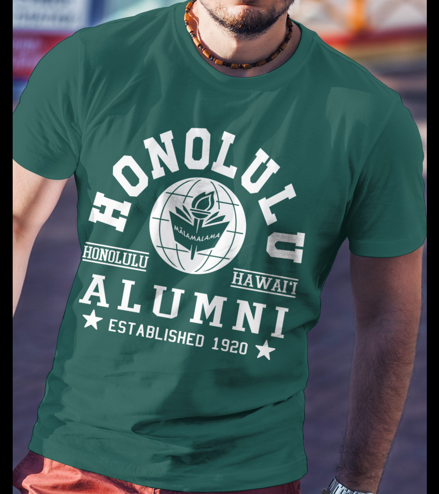 Honolulu Hawai'i Alumni Mālamalama Established 1920 T-Shirt