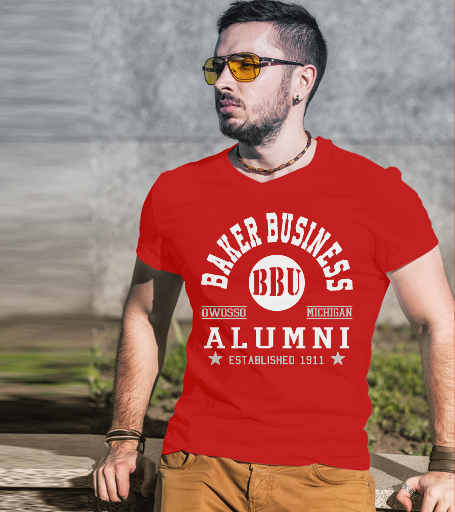 Baker Business BBU Alumni Owosso Michigan Established 1911 T-Shirt