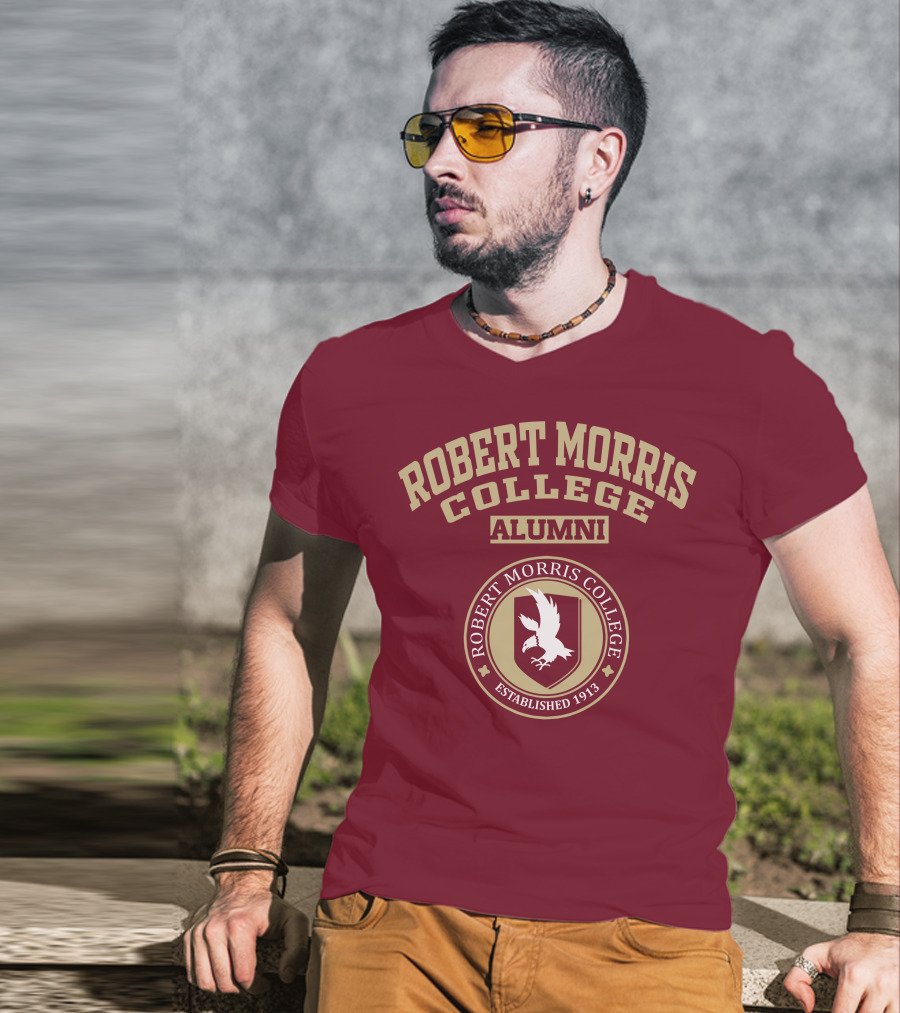 Robert Morris College Alumni Established 1913 T-Shirt
