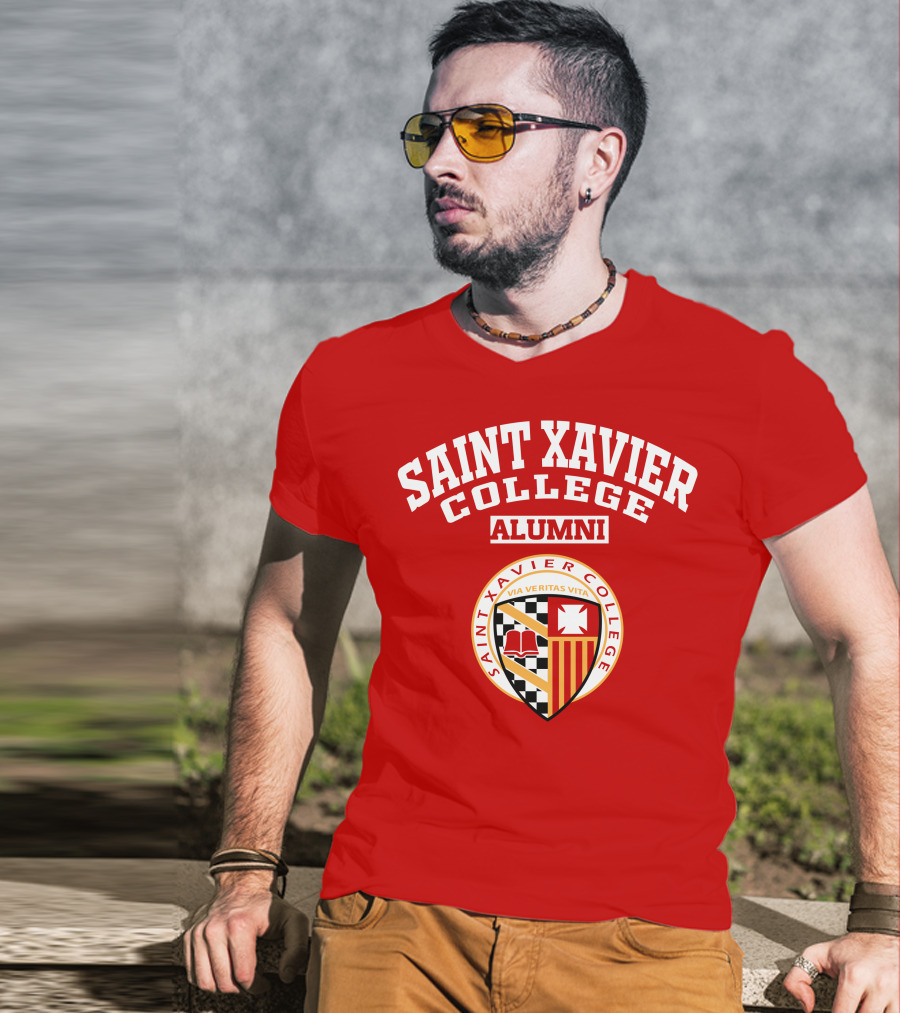 Saint Xavier College Alumni Crest Via Veritas Vita T-Shirt