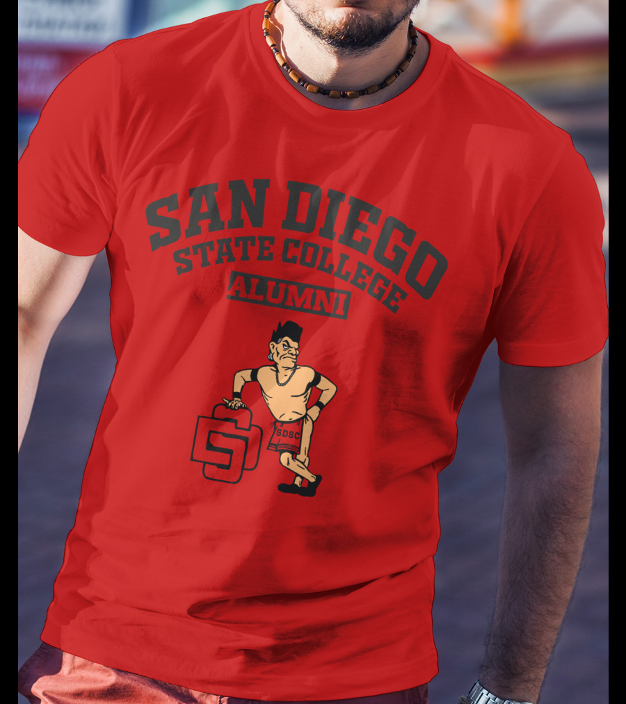 San Diego State College Alumni SDSC Vintage Style Retro Pose T-Shirt