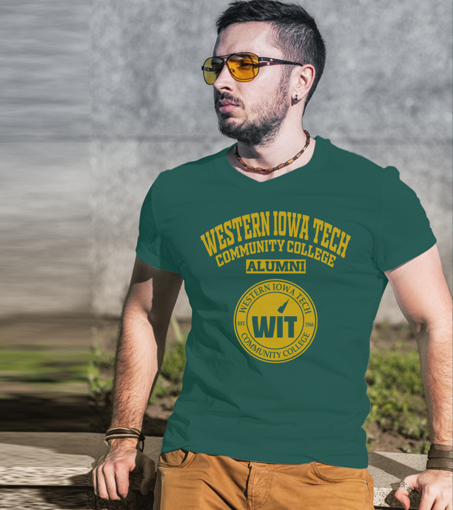 Western Iowa Tech Community College Alumni WIT Logo Est. 1966 T-Shirt