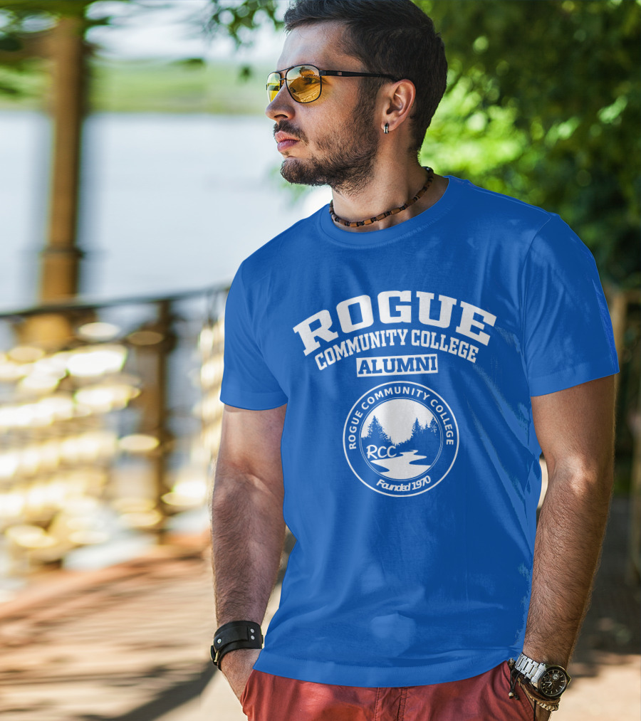 Rogue Community College Alumni RCC Founded 1970 T-Shirt