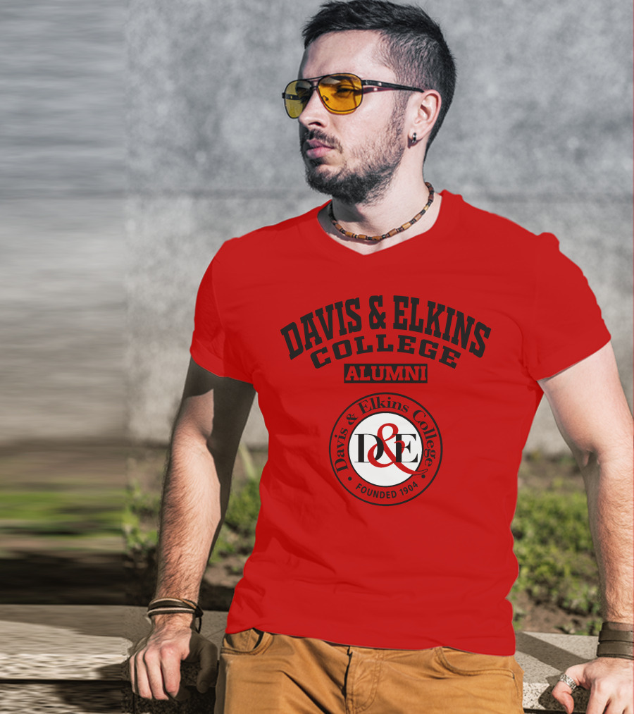 Davis And Elkins College Alumni Founded 1904 D&E T-Shirt
