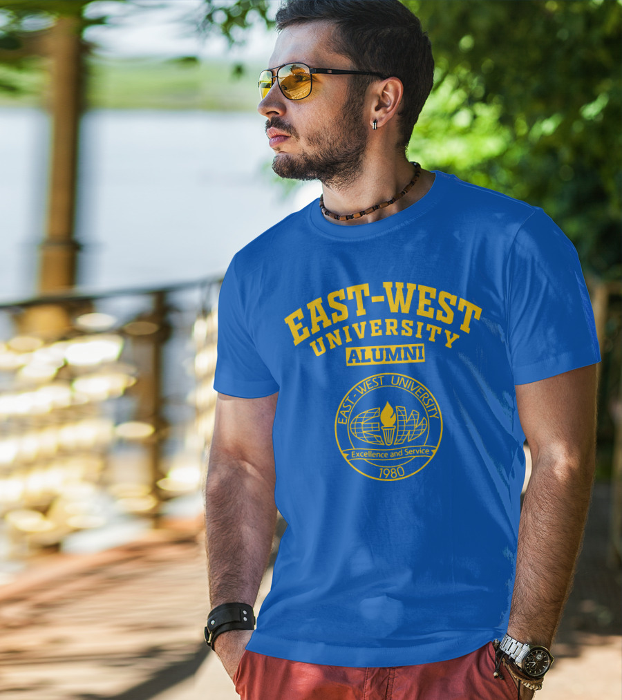 EAST–WEST UNIVERSITY ALUMNI EXCELLENCE AND SERVICE 1980 T-Shirt