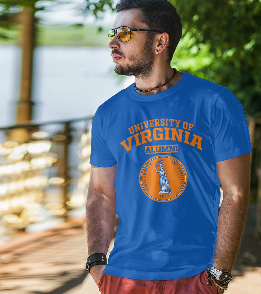UNIVERSITY OF VIRGINIA ALUMNI 1819 T-Shirt