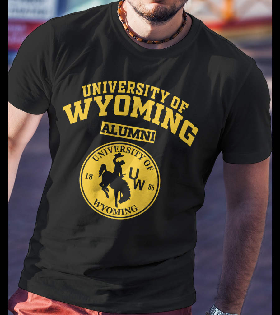 UNIVERSITY OF WYOMING ALUMNI 1886 UW T-Shirt