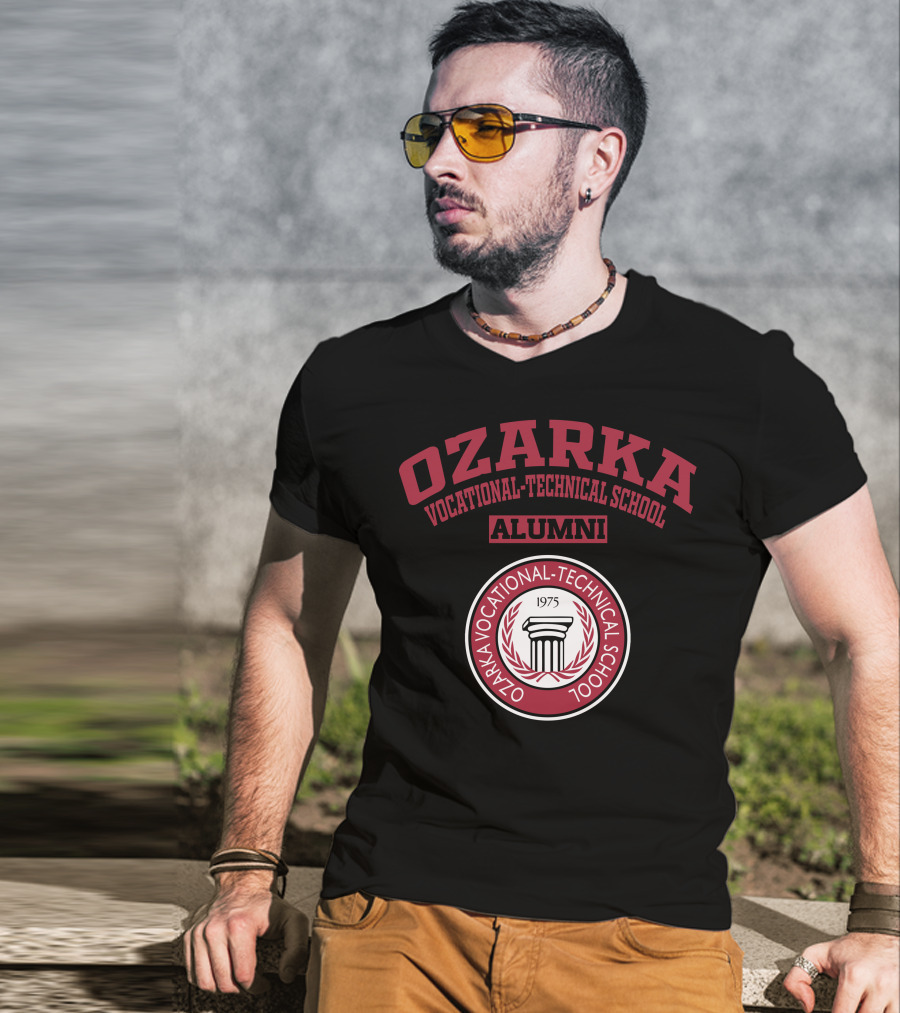 Ozarka Vocational-Technical School Alumni 1975 Emblem T-Shirt