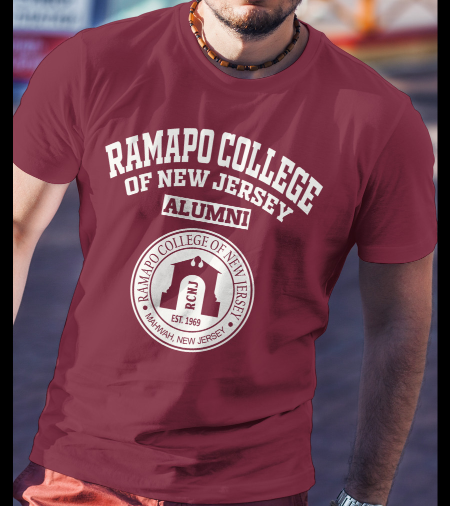 Ramapo College Of New Jersey Alumni RCNJ Est. 1969 Mahwah New Jersey T-Shirt