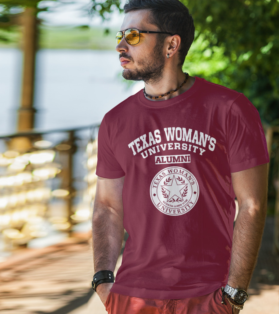 Texas Woman's University Alumni Scientia Lumen Vitae T-Shirt