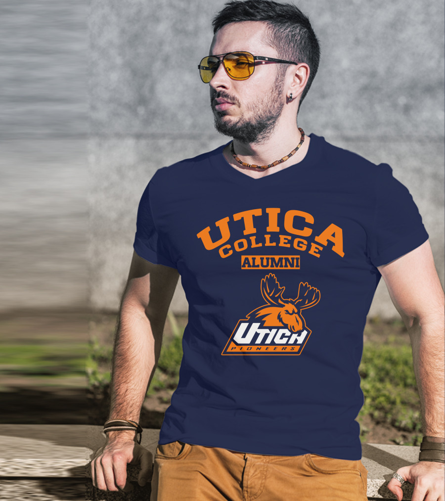 Utica College Alumni Utica Pioneers Moose T-Shirt