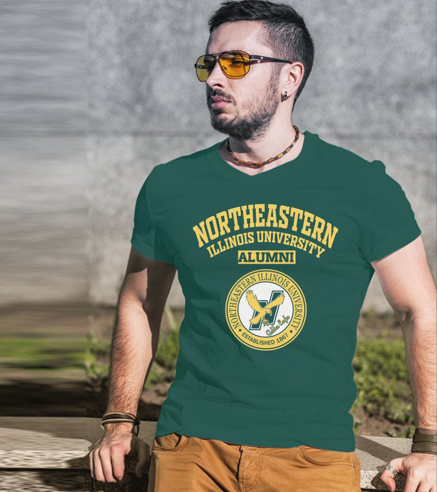 Northeastern Illinois University Alumni Golden Eagles Established 1867 T-Shirt