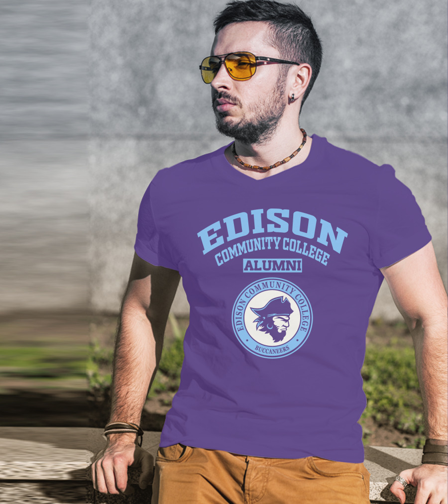 Edison Community College Alumni Buccaneers T-Shirt