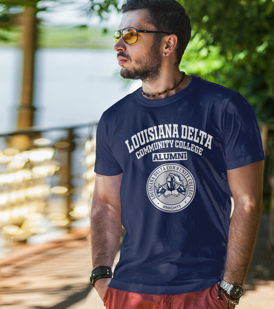 Louisiana Delta Community College Alumni Knights T-Shirt