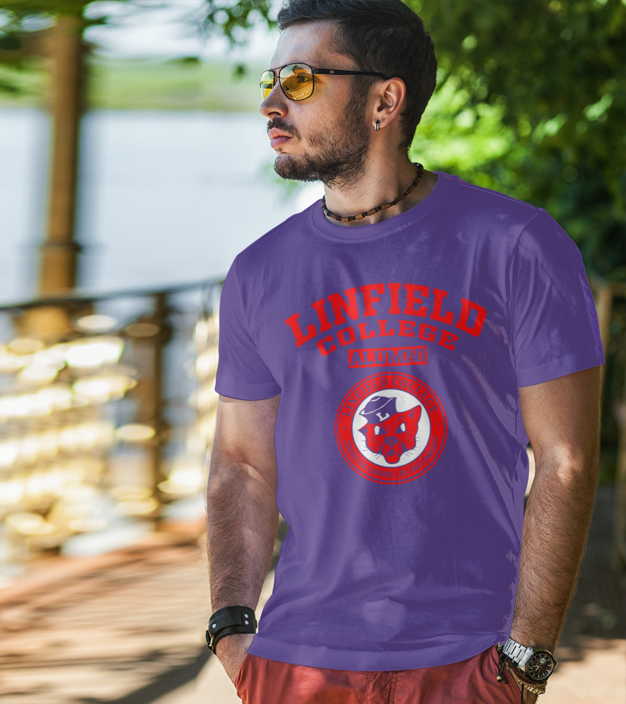 Linfield College Alumni Confido Personal Development Mascot T-Shirt