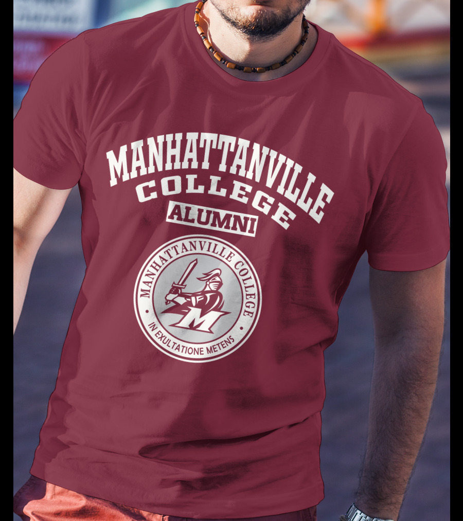 Manhattanville College Alumni In Exultatione Metens T-Shirt