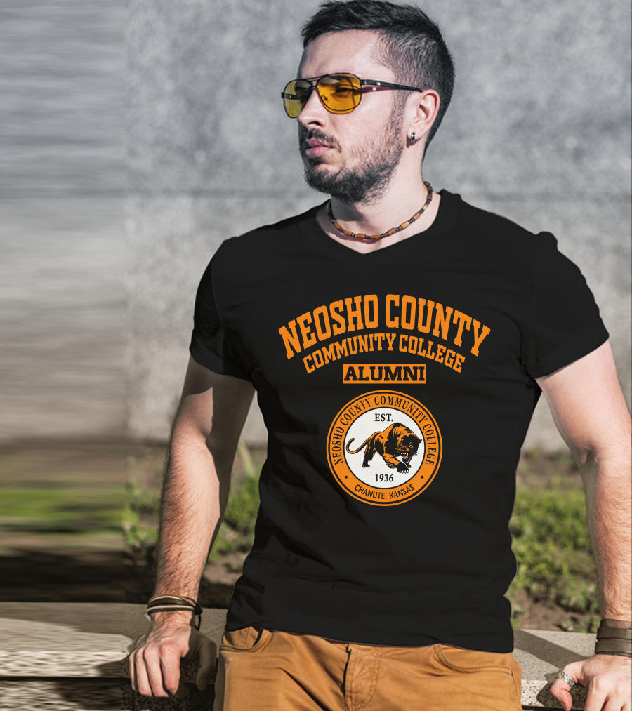 Neosho County Community College Alumni EST 1936 Chanute Kansas Panther T-Shirt