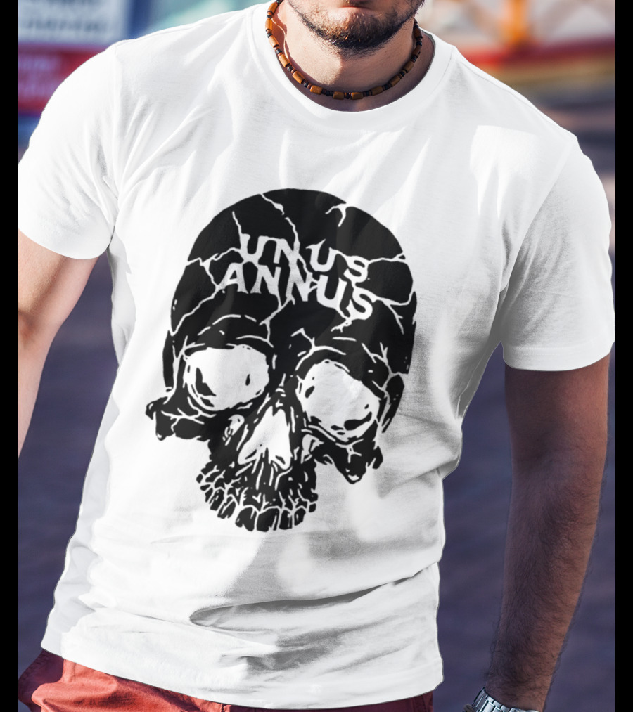 Unus Annus Skull Black Crack T-Shirt