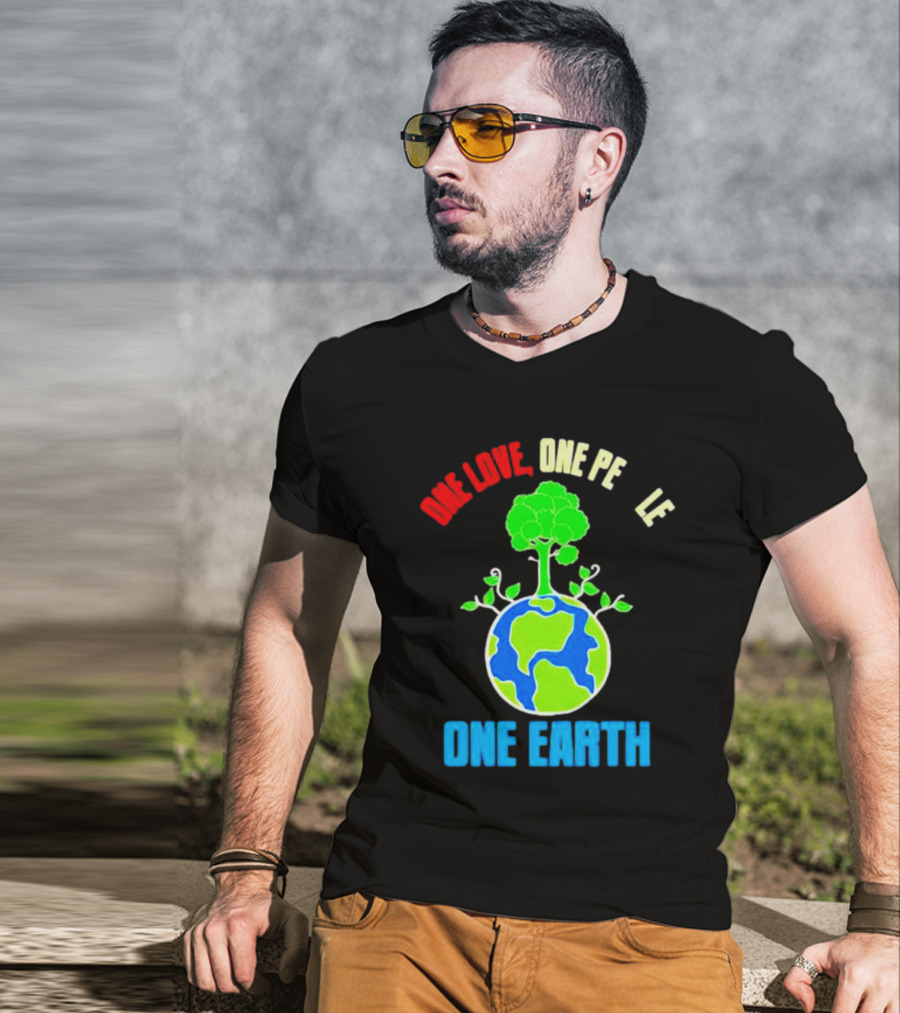 One Love One People One Earth Green Tree Globe Earth Day T-Shirt