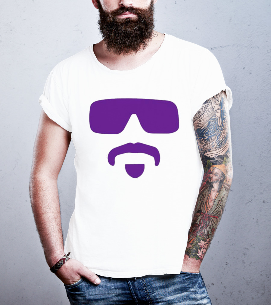 Gavin Guidry Wears Hayden Travinski Purple Sunglasses And Beard T-Shirt