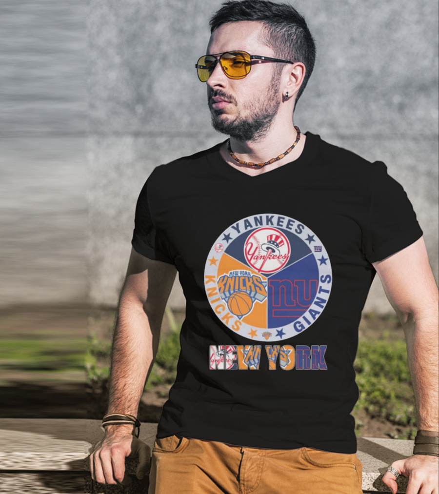 Yankees Knicks Giants New York Sports Logos Basketball Baseball Football T-Shirt