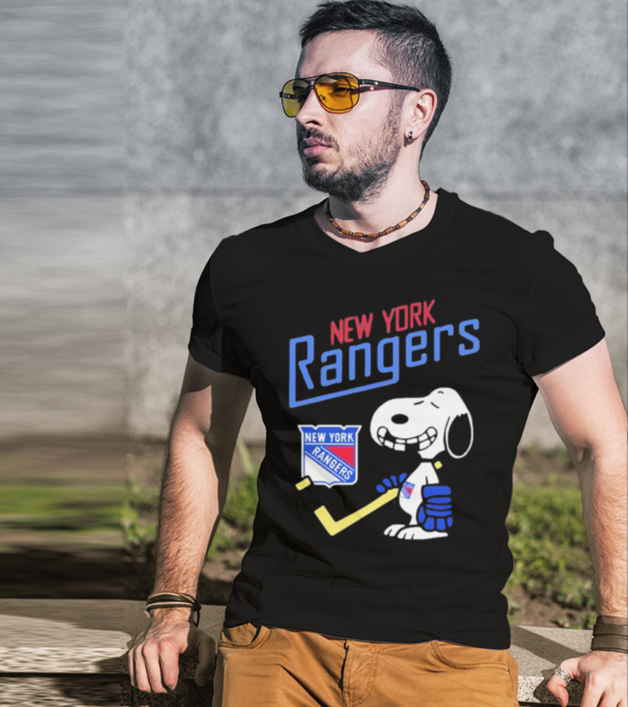 New York Rangers Snoopy Hockey Player T-Shirt