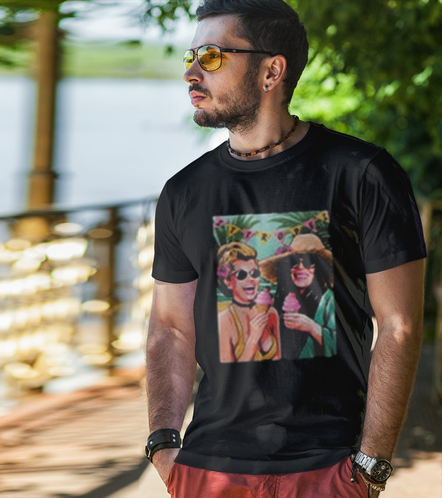 St Tropez Ice Cream Smiles Sunglasses And Sunhats T-Shirt