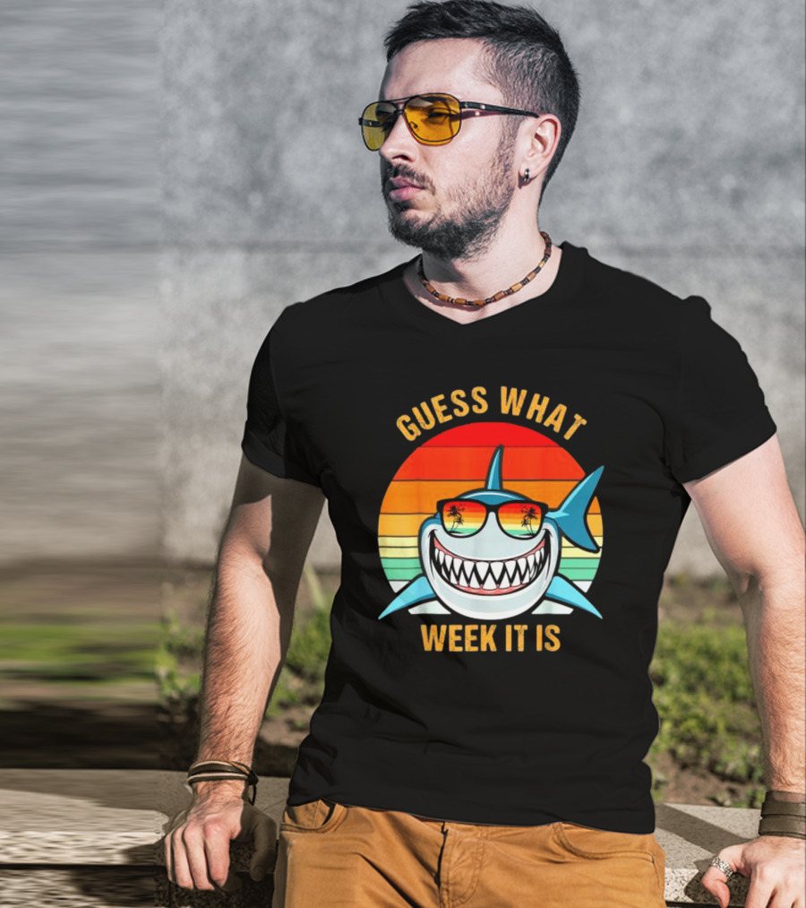 Guess What Week It Is Shark Vintage Sunset Retro Palm Trees T-Shirt