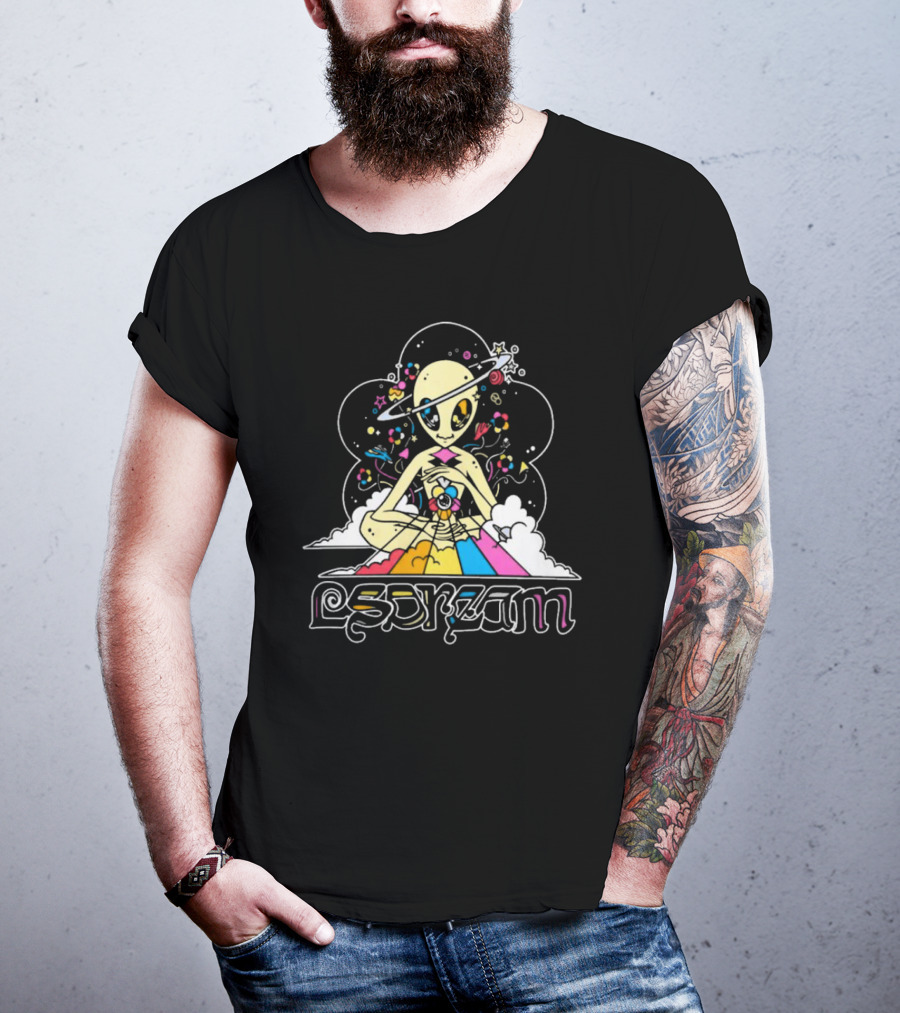 Isdream Cosmic Love Alien With Planet Head And Rainbow Energy Vision T-Shirt