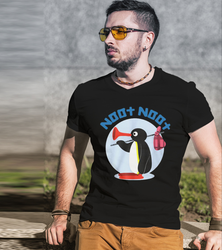 NOOT NOOT Pingu Penguin Red Horn Backpack Circle T-Shirt