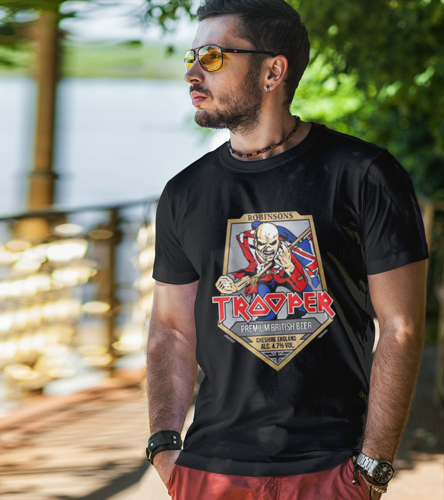 Robinsons Trooper Premium British Beer Cheshire England 4.7% Vol T-Shirt