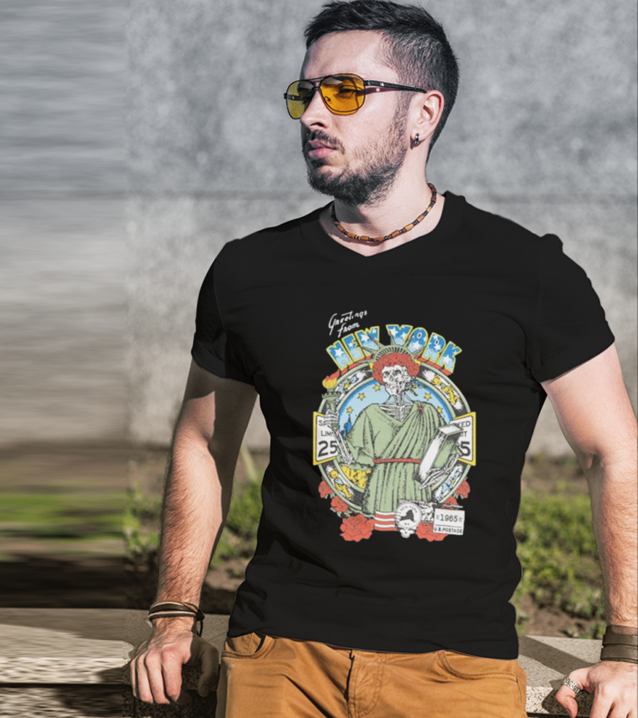 Greetings From New York Grateful Dead 1985 Skeleton Liberty Stamp United States T-Shirt