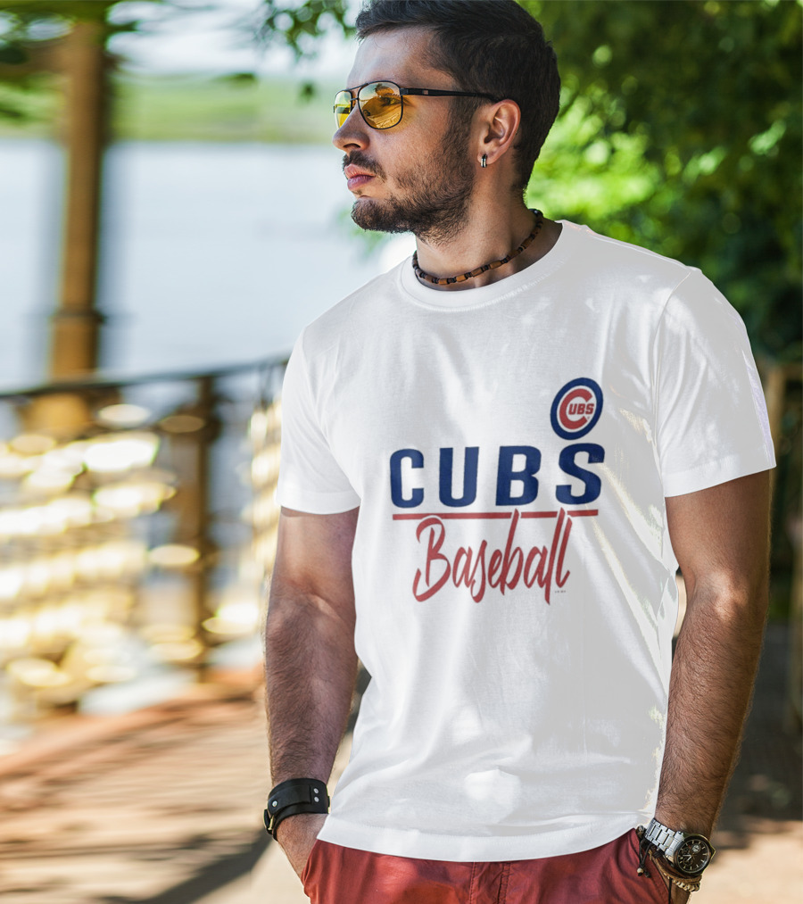 Chicago Cubs Baseball CUBS Logo G-III 4Her By Carl Banks Team T-Shirt