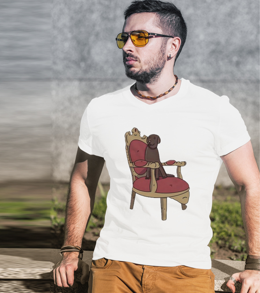 Poorly Drawn Arsenal Dog On Ornate Chair T-Shirt