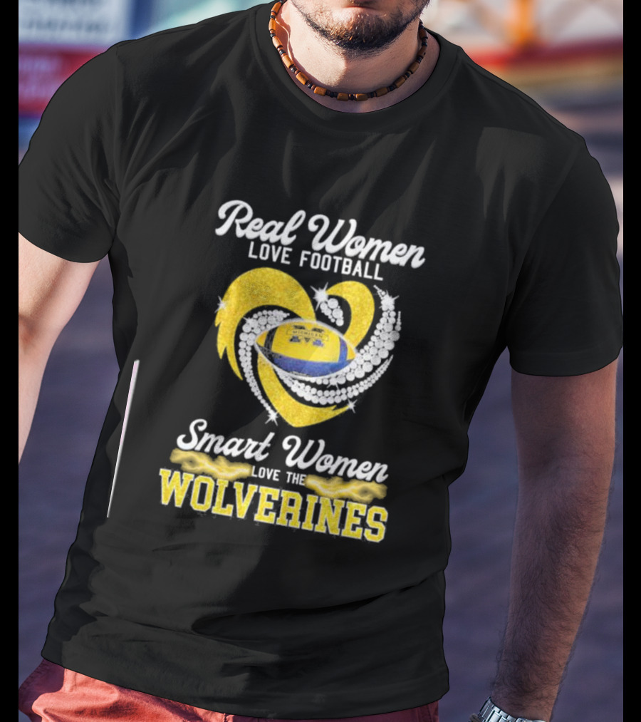 Real Women Love Football Smart Women Love The Wolverines Sparkling Heart Football T-Shirt