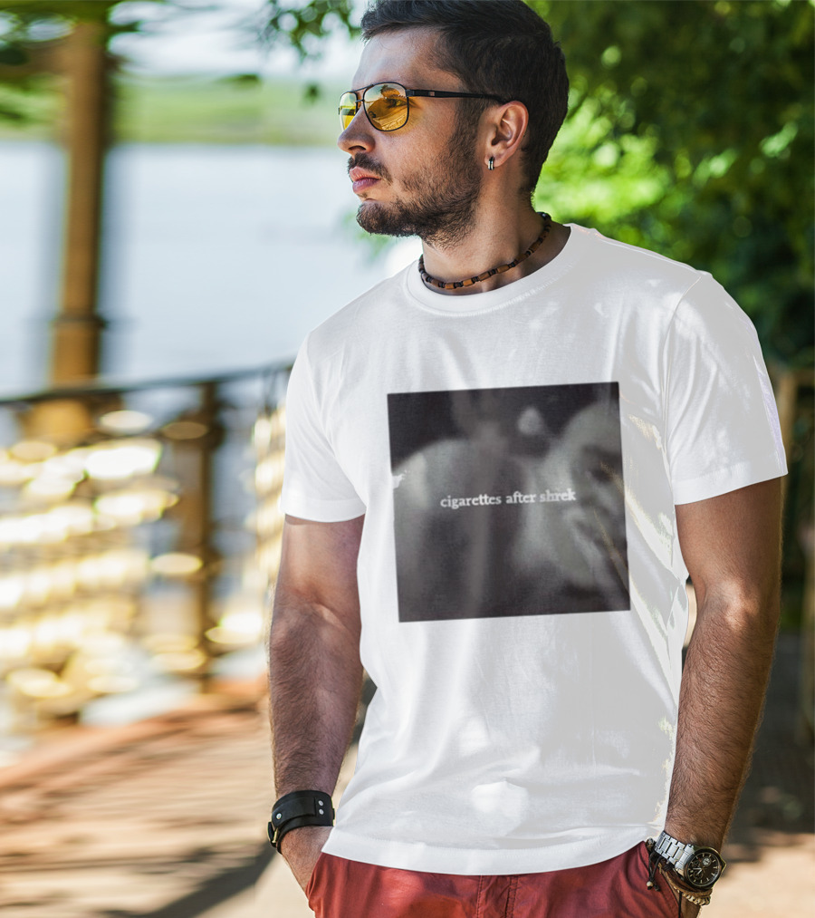Requin Fils De Chien Cigarettes After Shrek Retro Film Aesthetic T-Shirt