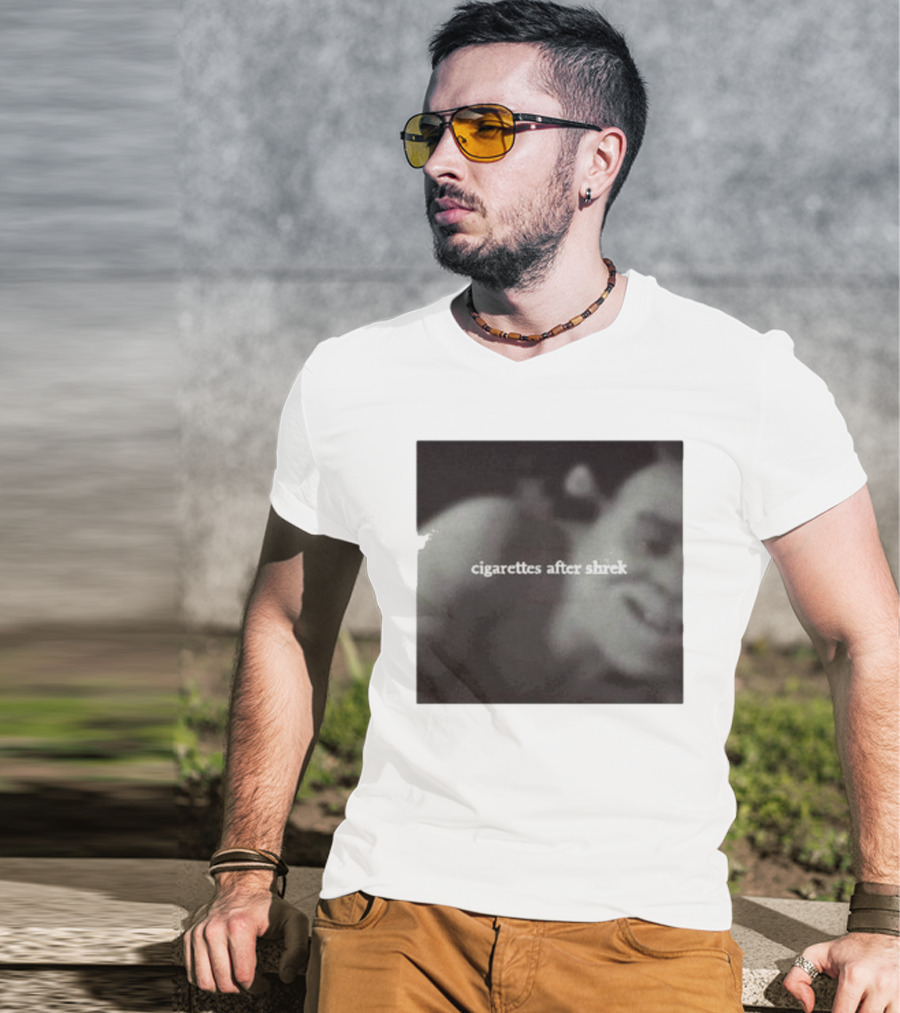 Requin Fils De Chien Cigarettes After Shrek Retro Film Aesthetic T-Shirt