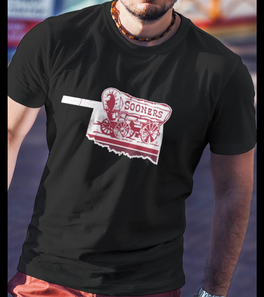 Crimson Oklahoma Sooners Sooner Schooner Wagon Outline Fan T-Shirt