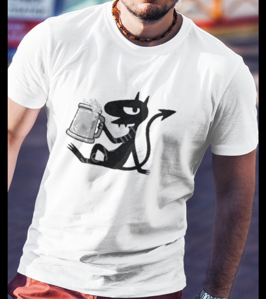 Luci From Disenchantment Holding Beer Stein T-Shirt
