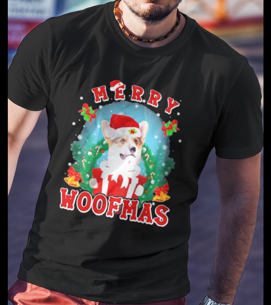 Merry Woofmas Welsh Corgi In Santa Hat With Presents And Christmas Decorations T-Shirt