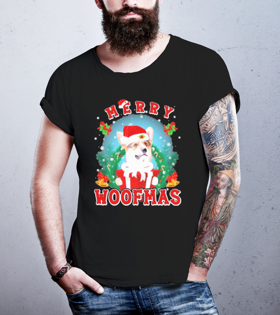 Merry Woofmas Welsh Corgi In Santa Hat With Presents And Christmas Decorations T-Shirt
