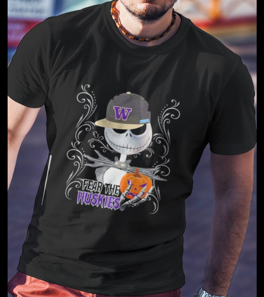 Jack Skellington Fear The Huskies Halloween Washington Pumpkin T-Shirt
