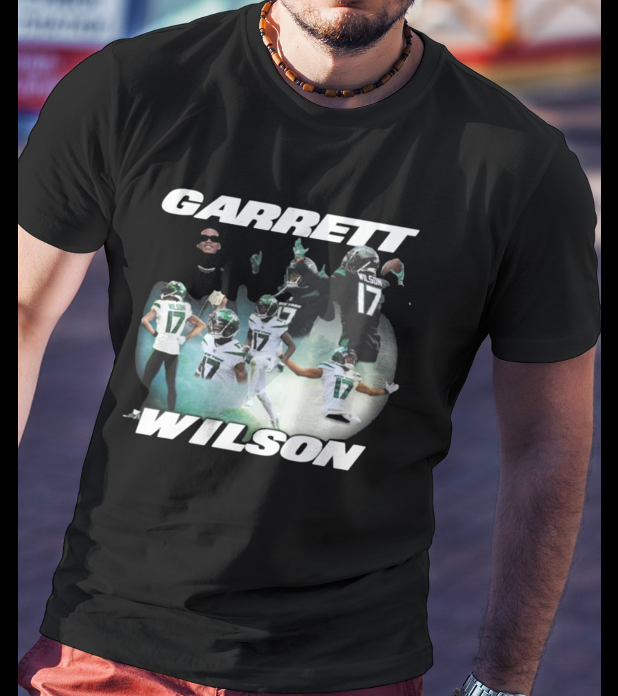 Garrett Wilson New York Jets Dynamic Football Action Montage T-Shirt
