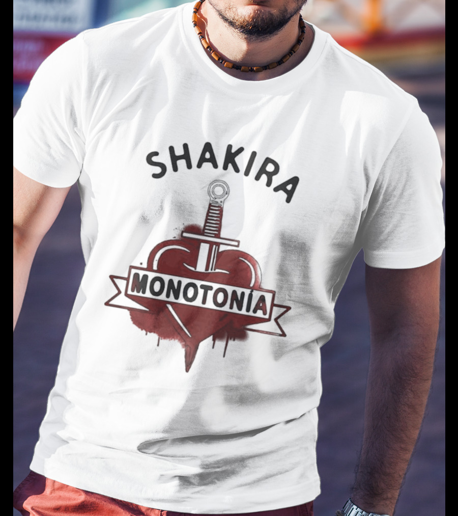 Shakira Monotonía Heart And Sword T-Shirt