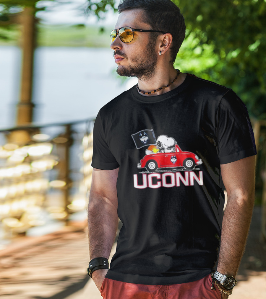 UCONN Huskies Snoopy And Woodstock Driving Red Car With Flag T-Shirt