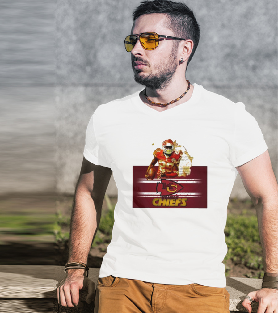 Player 29 Kansas City Chiefs Golden Football Legend T-Shirt
