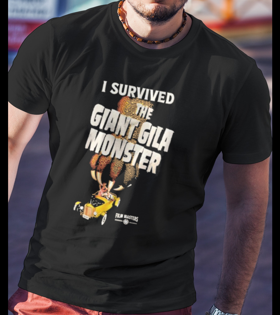 I Survived The Giant Gila Monster Film Masters Vintage Car Scene T-Shirt